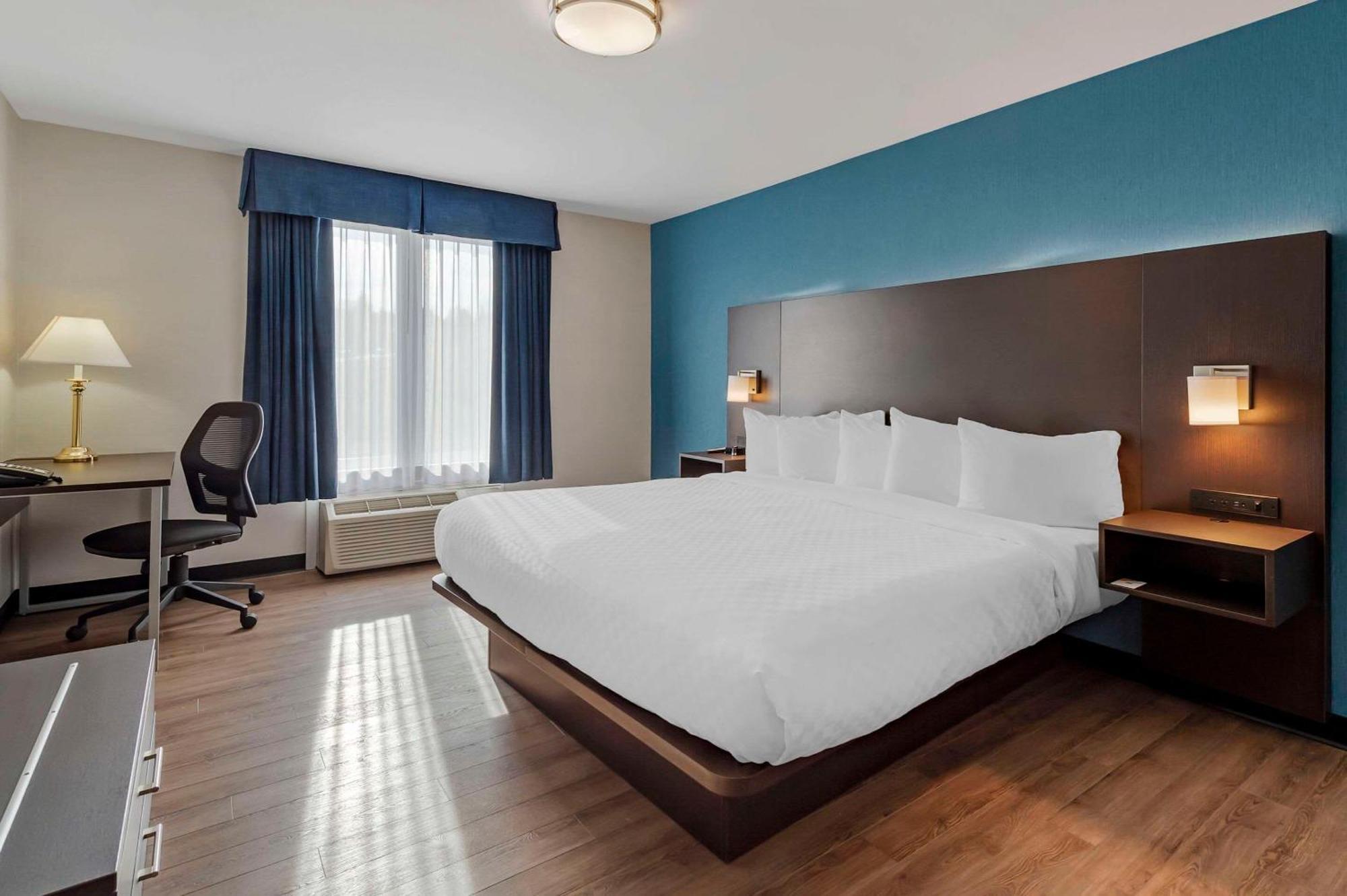 Quality Inn Ottawa Exterior photo
