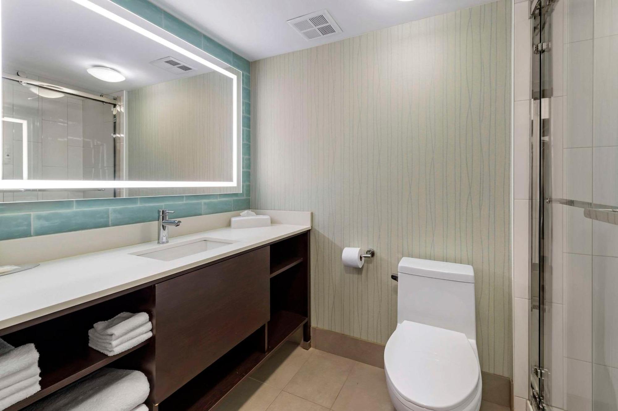 Quality Inn Ottawa Exterior photo
